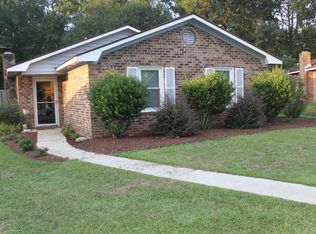 1676 Durkee St, Charleston, SC 29414