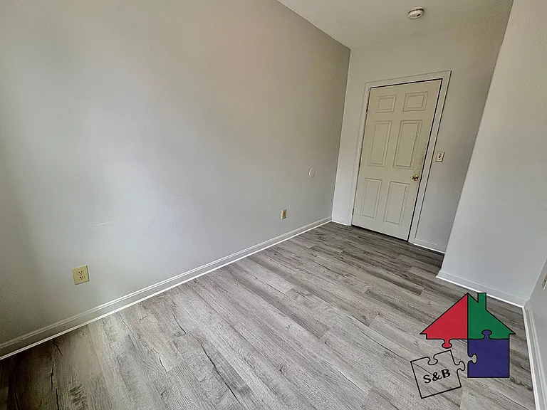 24-28 North St — Photo 16