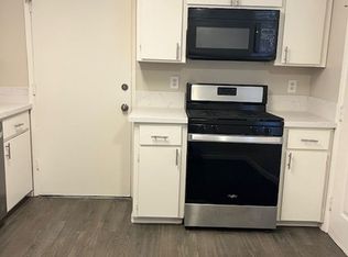 5824 Auburn St #C, Bakersfield, CA 93306