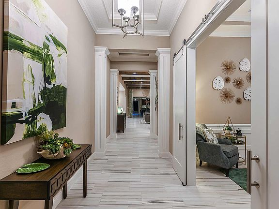 Foyer Key West I at Ridgewood Estates