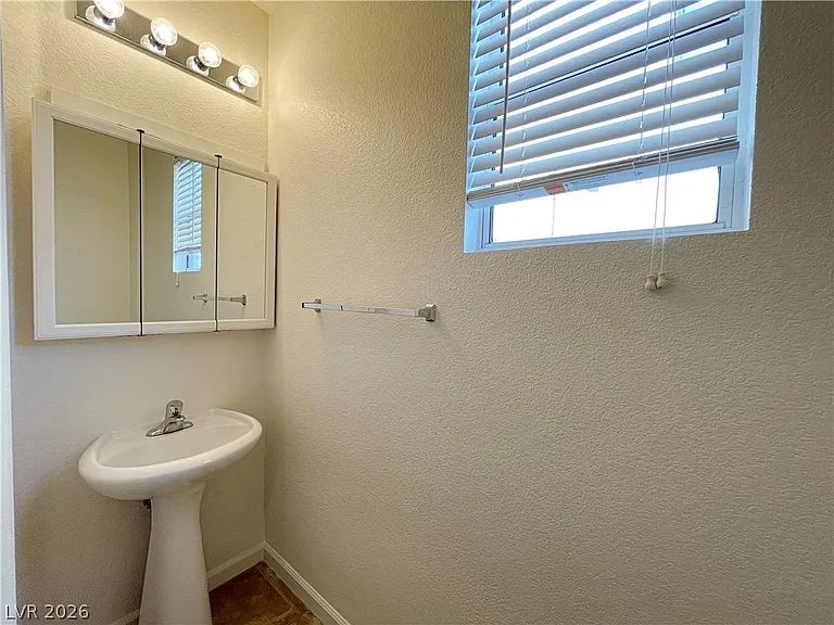 691 Principle Point Ave — Photo 14