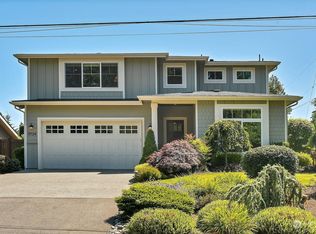 9724 214th Pl SW, Edmonds, WA 98020