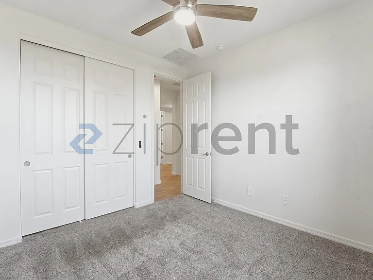 2313 N 195th Dr — Photo 10