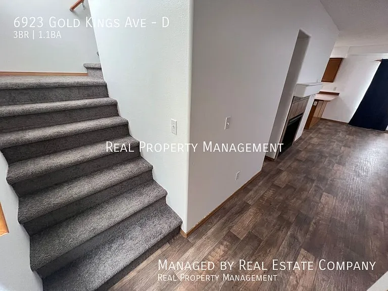 6923 Gold Kings Ave #D — Photo 8