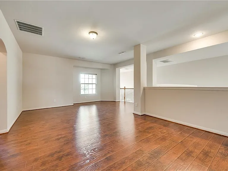 434 Teagarden Ct — Photo 28