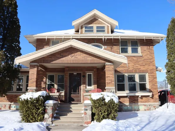 1020 Eastern AVENUE, Plymouth, WI 53073