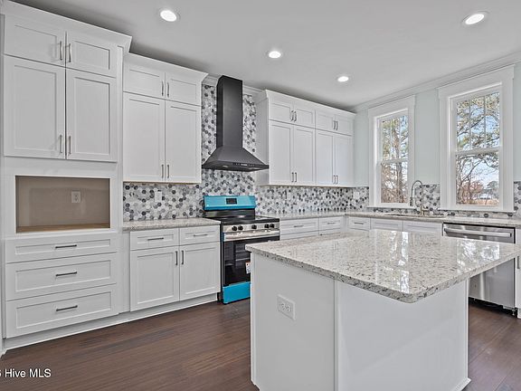 4th image of 3230 Whichards Beach Road