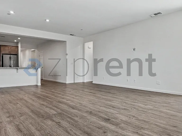 3401 Foothill Pine Ct — Photo 25