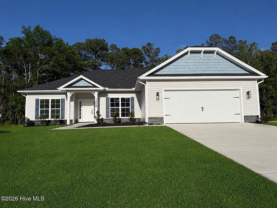 1st image of 1009 Wood Creek Road NE