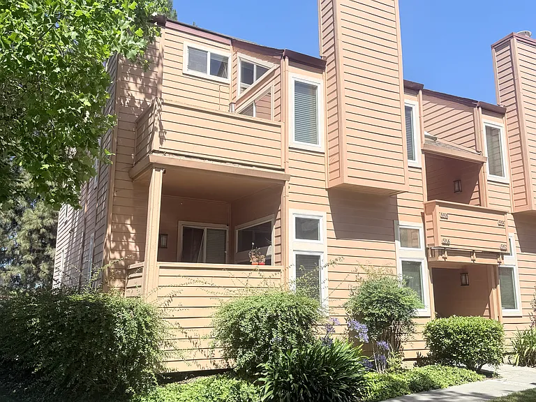 5398 Borneo Cir — Photo 1
