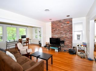 5728 Solway St FLOOR 2, Pittsburgh, PA 15217