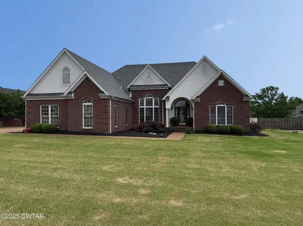 42 Larkwood Dr, Jackson, TN 38305