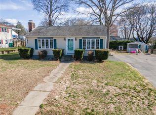 216 Burrington St, Woonsocket, RI 02895