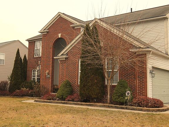 2nd image of 17853 Country Club Dr