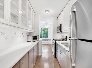 392 Central Park W APT 1R, New York, NY