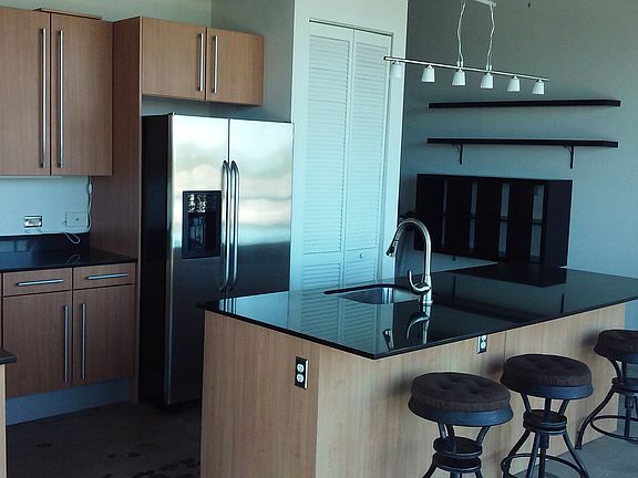 3rd image of 8101 Biscayne Blvd APT 301