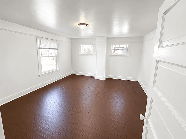 534 Geyer St — Photo 10