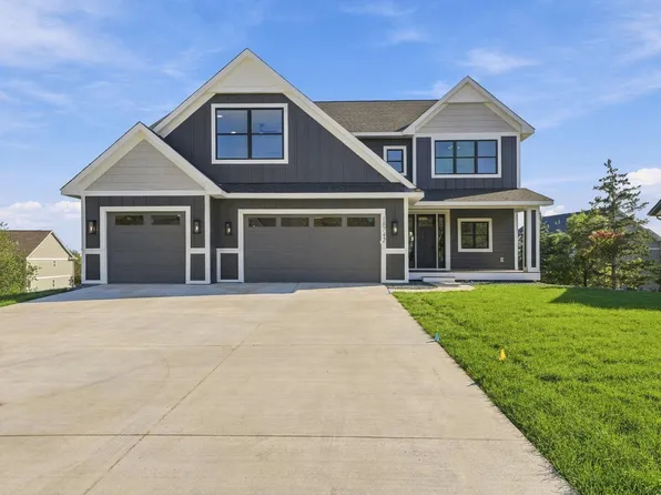 18742 Jarosite Ct, Lakeville, MN 55044