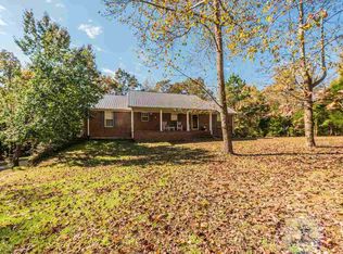 4829 Bible Grove Rd, Lexington, TN 38351