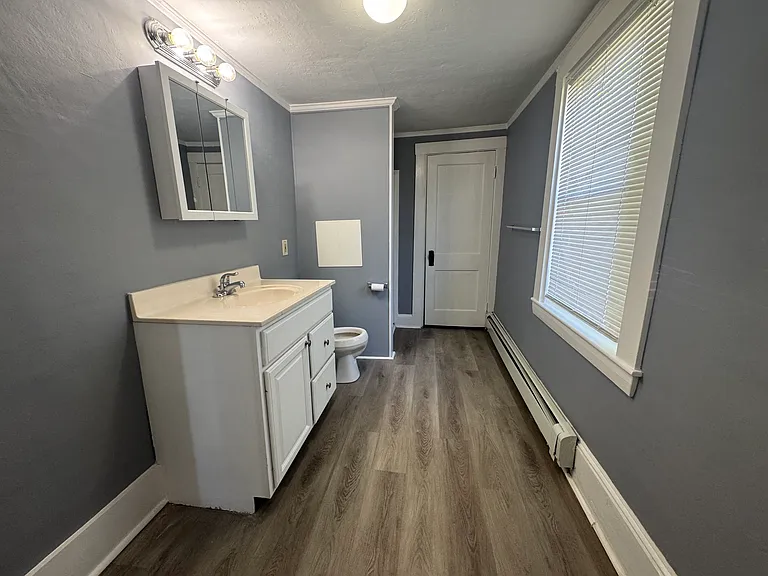 904-906 Sandwich Rd — Photo 11