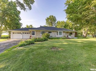 708 W Center St, Cambridge, IL 61238