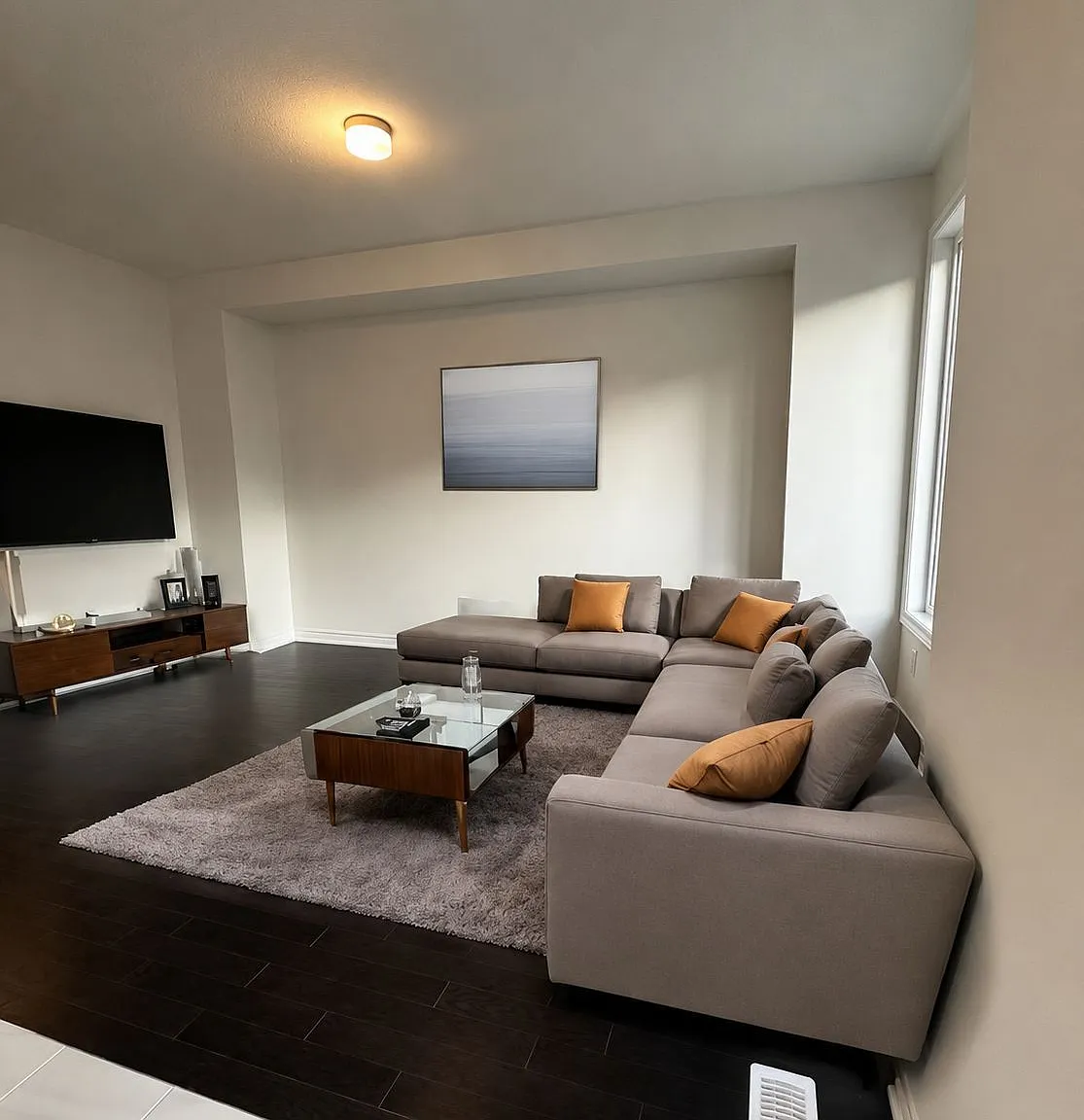 3 bed, $2,700 — Photo 3