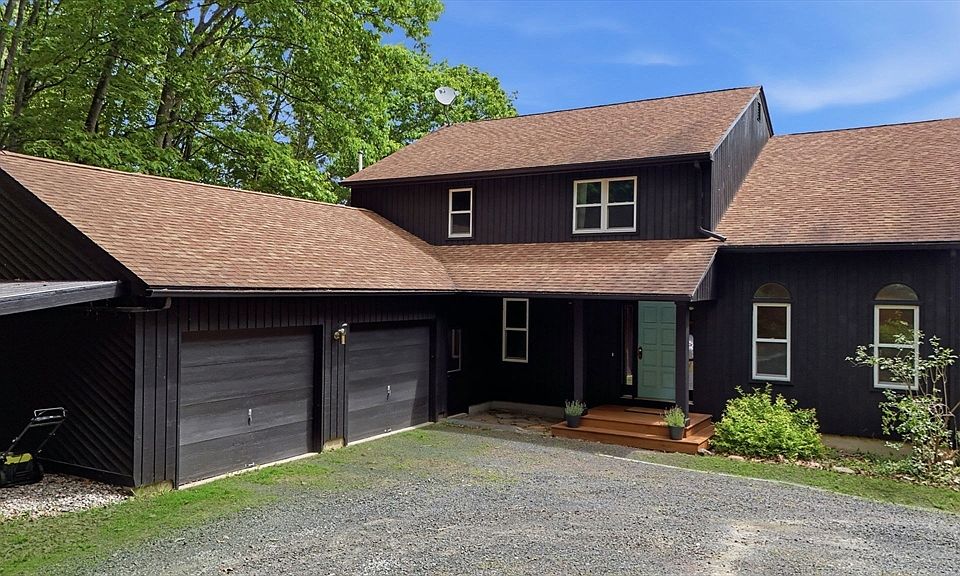 1st image of 48 Birch Bluff Rd