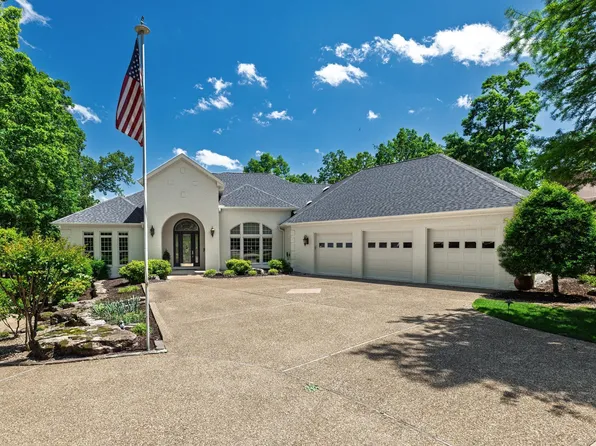5 Granada Ln, Hot Springs, AR 71909