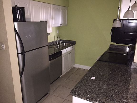 3rd image of 3310 Washington Ave APT 1219