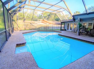 704 Rob Roy Pl, Temple Terrace, FL 33617
