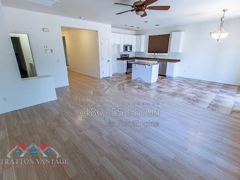 42322 W Lunar St — Photo 14