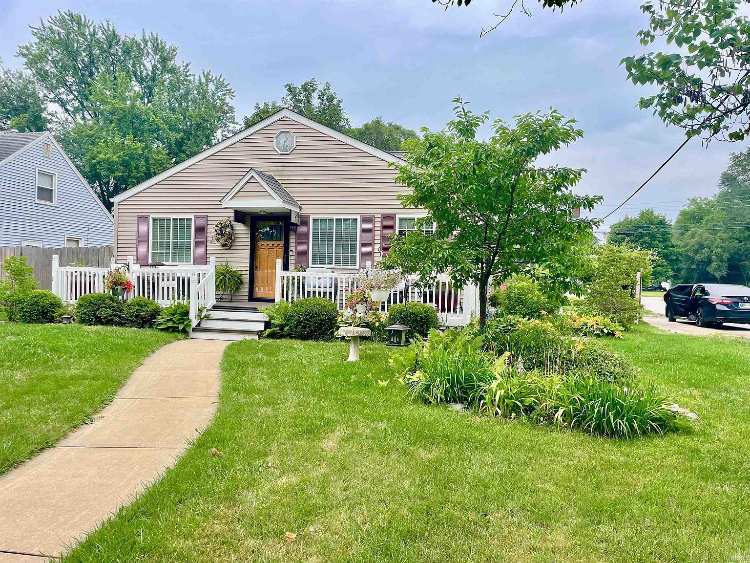 17694 Bulla Rd, South Bend, IN 46635 MLS 202322790 Zillow