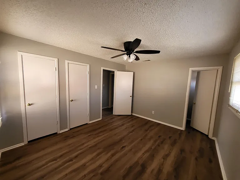 3309 Thomas Ave — Photo 9