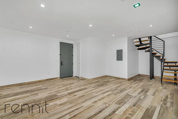 Rented by Rennit Inc. | media 12