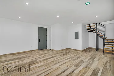 Rented by Rennit Inc.