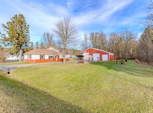 N5262 Town Hall Rd, Gleason, WI 54435