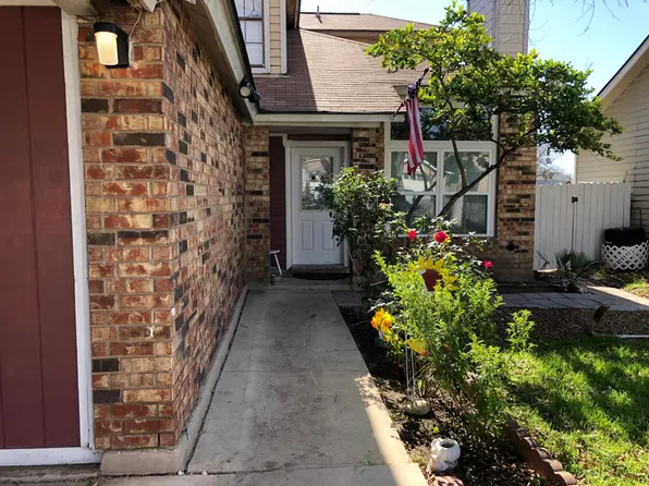 5954 Burning Sunrise Dr, San Antonio, TX 78244