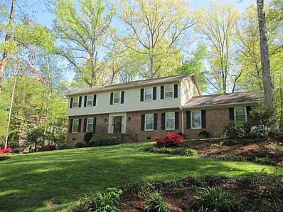 1st image of 203 Holly Park Ln