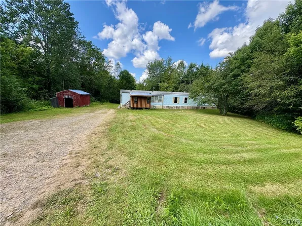 249 S Albion Rd, Altmar, NY 13302