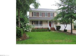 111 Leslie Ln, Yorktown, VA 23693