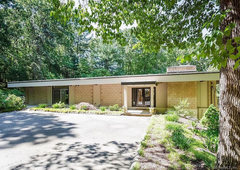 44 Cedar Ridge Dr, Glastonbury, CT 06033 | Zillow