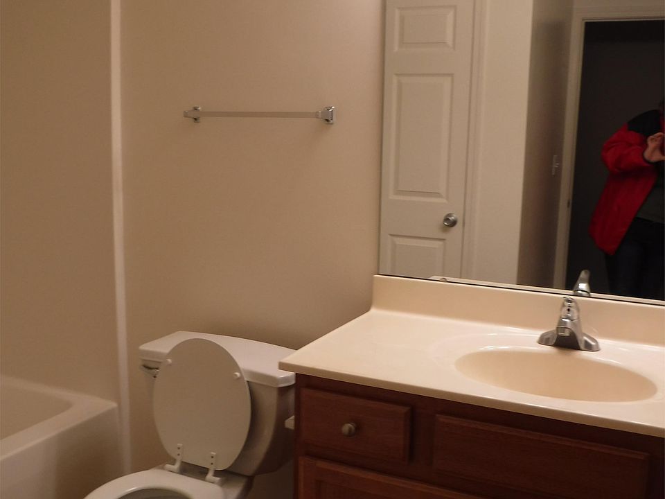 Hallway bath
