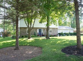 590 S Harbour Dr, Noblesville, IN 46062
