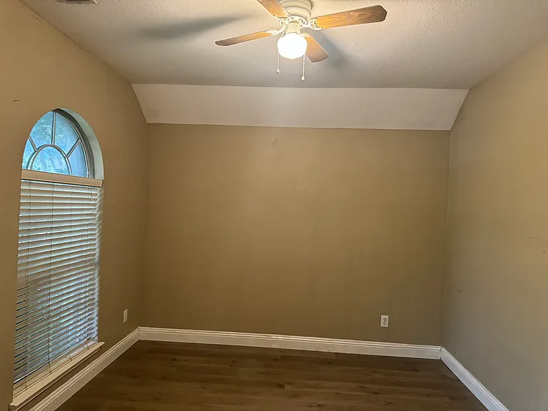 1113 Inland Ln — Photo 10