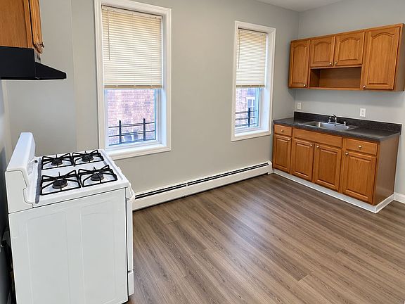 2nd image of 111 Straight St #1