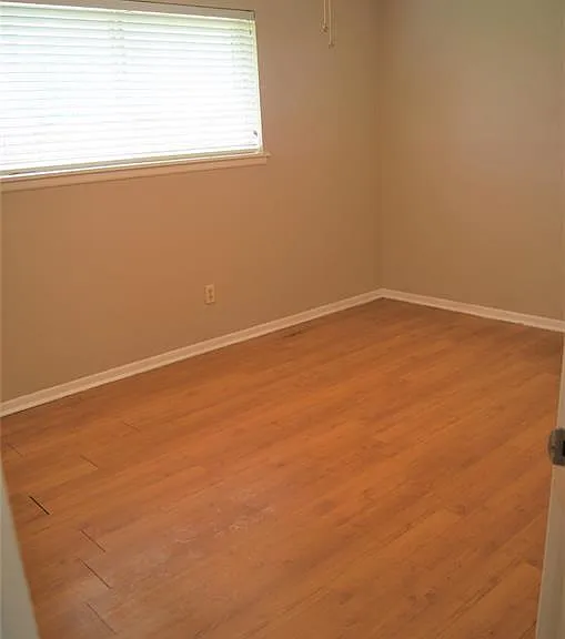3515 Castledale Dr — Photo 24