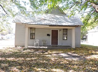 2301 N Howard Ave, Springfield, MO 65803