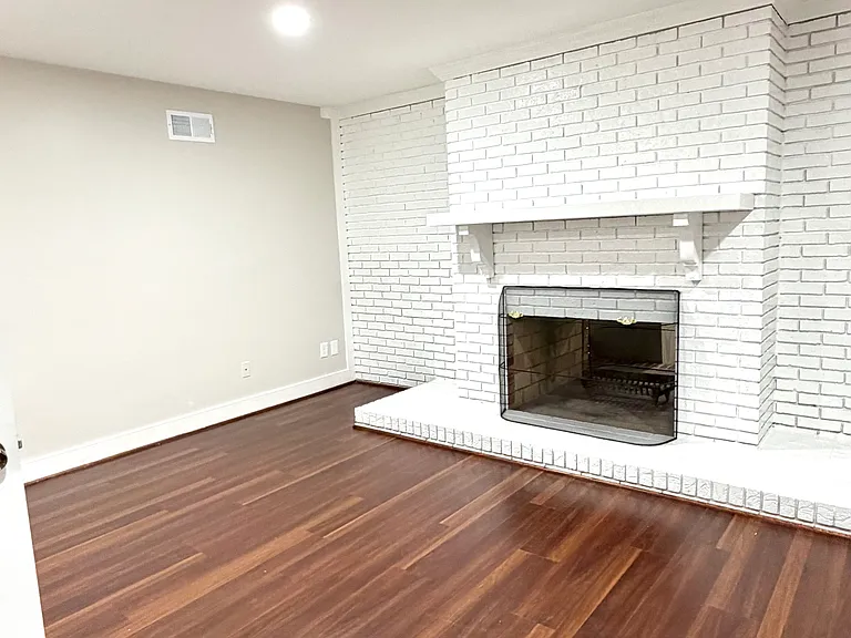 7641 Burford Dr — Photo 4
