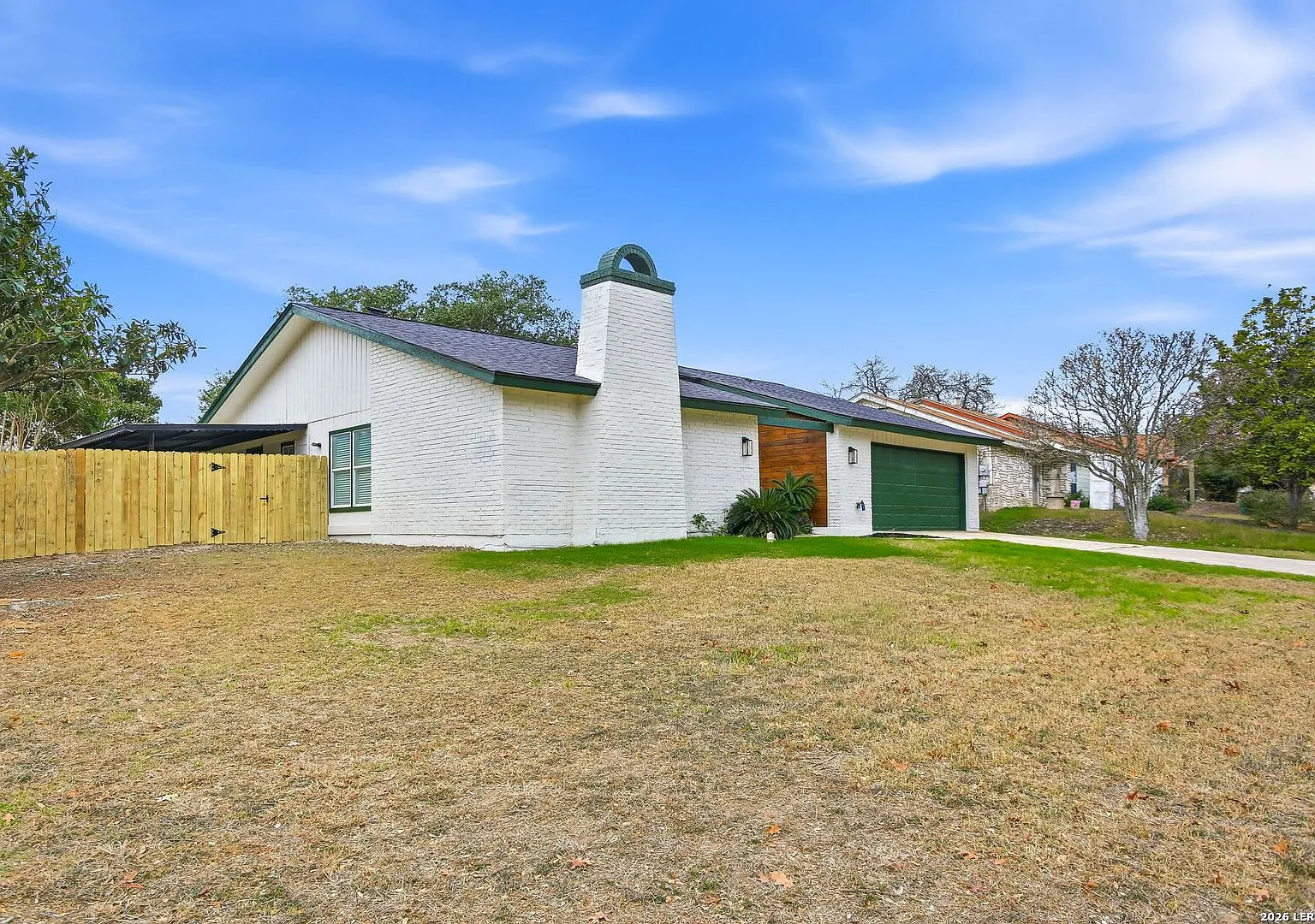 Spacious Olympia Hills Home Near Randolph AFB with a Massive Private Backyard! — Photo 2