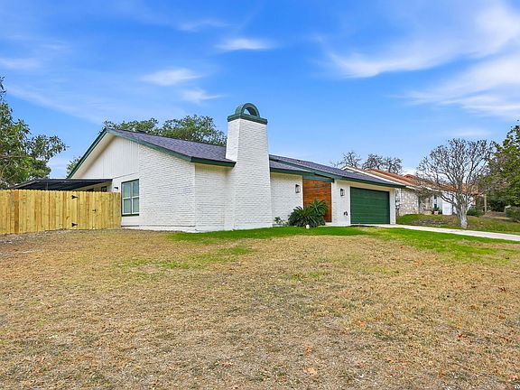 2nd image of 13403 Centerbrook